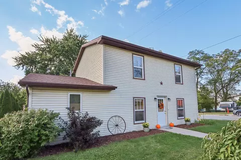 225 Landing Ave, Jefferson, WI 53549