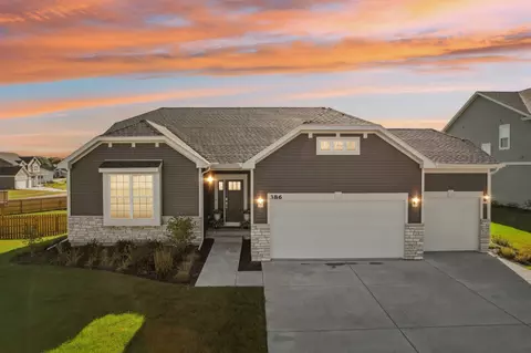 386 Humble Cir, Oregon, WI 53575