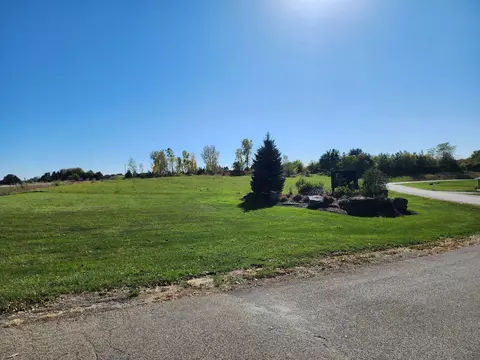 4375 Green Leaf Dr, Dodgeville, WI 53533