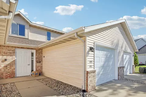 191-199 Talon Pl, Sun Prairie, WI 53590
