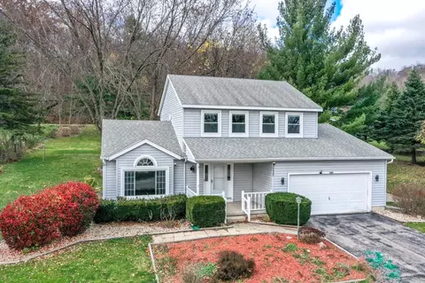 3033 Hillside Trl, Cross Plains, WI 53528