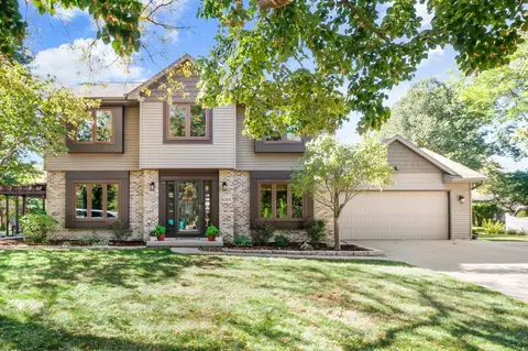 6208 Hawk Xing, Mcfarland, WI 53558
