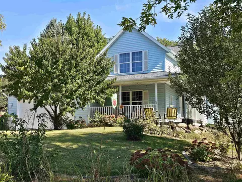 820 Hiawatha Trl, Waterloo, WI 53594