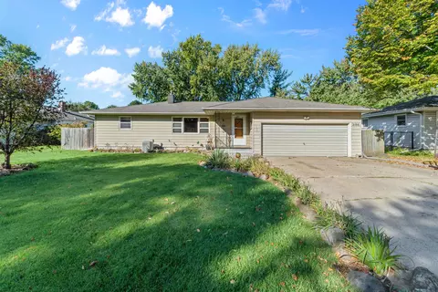 2106 Sunnyside Cres, Madison, WI 53704