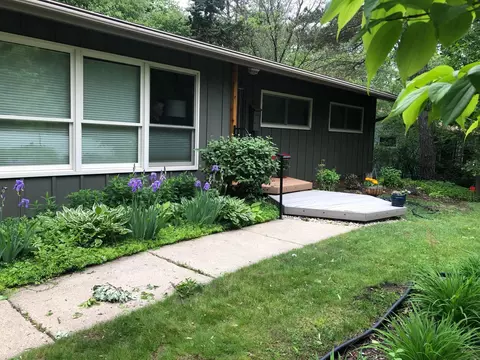 5929 S Hill Dr, Madison, WI 53705