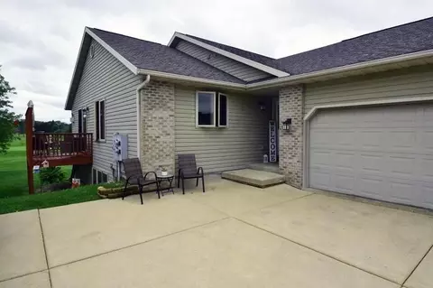 413 Concord Dr, Oregon, WI 53575