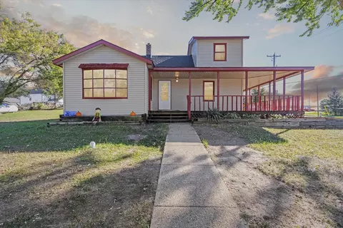 3430 W Mineral Point Ave, Janesville, WI 53548