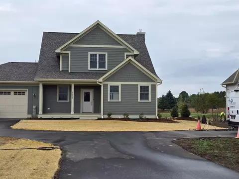 5238 Cobblestone Cir #22, Egg Harbor, WI 54209