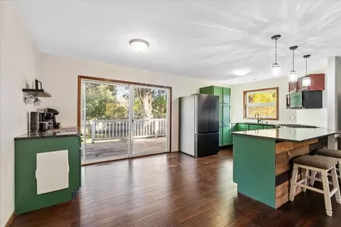 5206 Big Bow Rd, Fitchburg, WI 53711