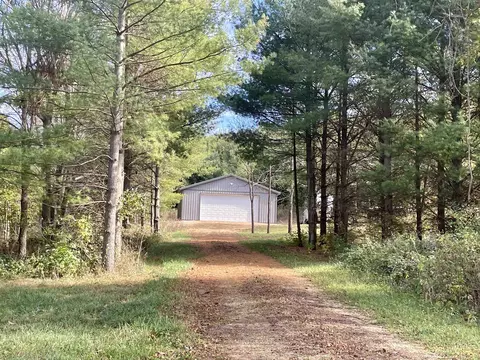 17988 River Rd, Argyle, WI 53504