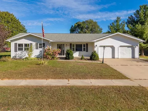 1827 Valhalla View Ct, Reedsburg, WI 53959