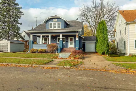 1315 21st Ave, Monroe, WI 53566