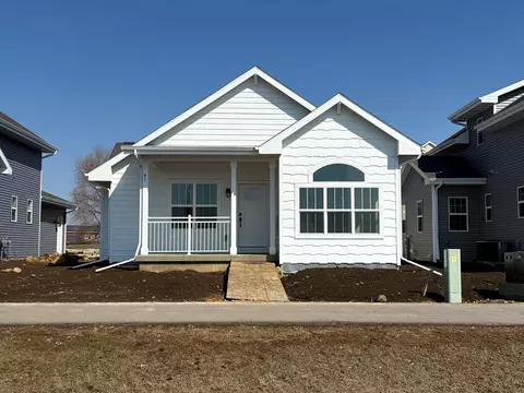 41 Windflower Way, Mount Horeb, WI 53572
