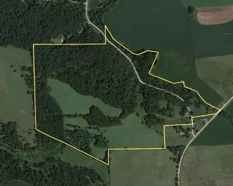 2068 Mill Dam Rd, Barneveld, WI 53507