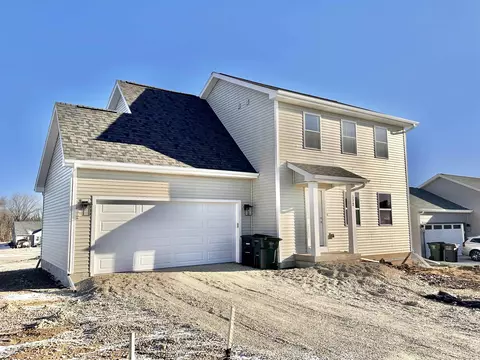 372 Orchid Ave #65, Stoughton, WI 53589