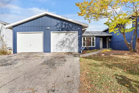 2201 Mckenna Blvd, Madison, WI 53711