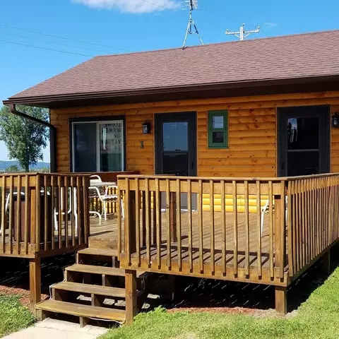 708 Water St, Genoa, WI 54632