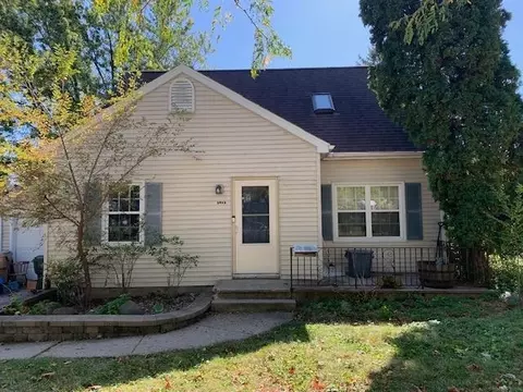 3813 Paunack Ave, Madison, WI 53711