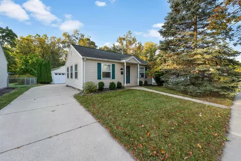 7025 South Ave, Middleton, WI 53562