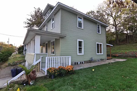 306 E Racine St, Janesville, WI 53545