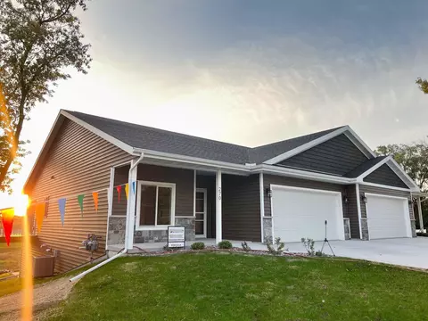 270 N Janesville St, Milton, WI 53563