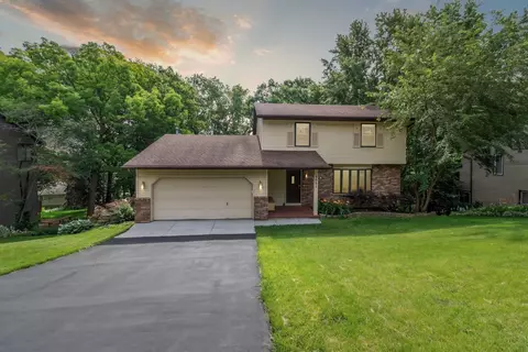 5021 Timber Ln, Mcfarland, WI 53558