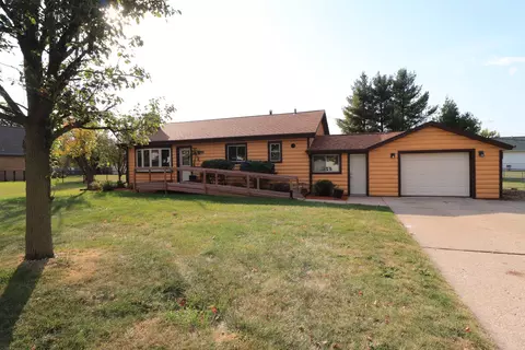 2703 King St, Janesville, WI 53546