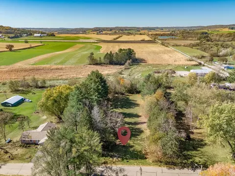 West Street, La Valle, WI 53941