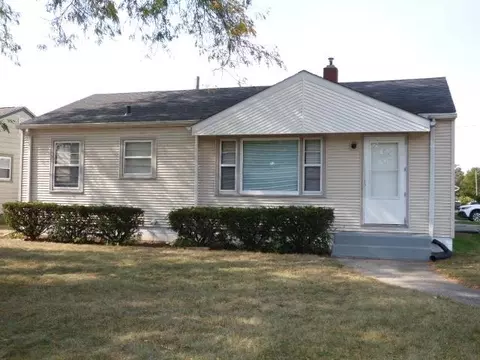 2046 Prairie Ave, Beloit, WI 53511