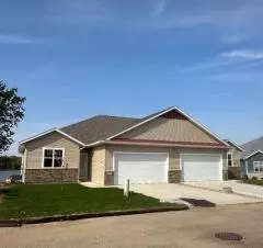 218 Baker Blvd, Beaver Dam, WI 53916