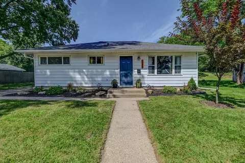 1022 Blaine Dr, Madison, WI 53704