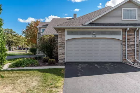 2330 Turnberry Ct, Beloit, WI 53511