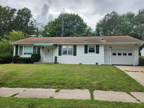 633 N Dewey Ave, Reedsburg, WI 53959