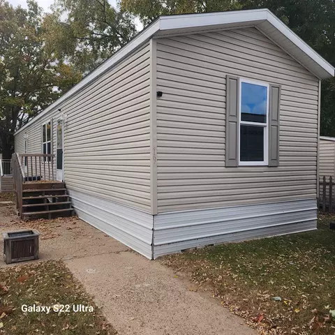 100 Avon Rd #19, Sparta, WI 54656