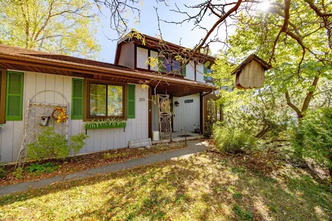 201 Merryturn Rd, Madison, WI 53714