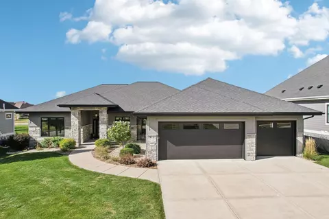 1037 Galway Ave, Waunakee, WI 53597