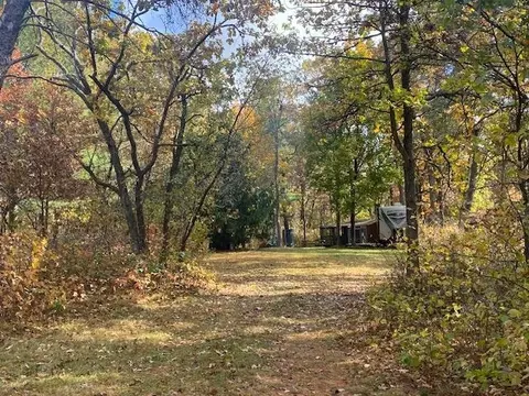 405 Sir Winston Trl, Nekoosa, WI 54457