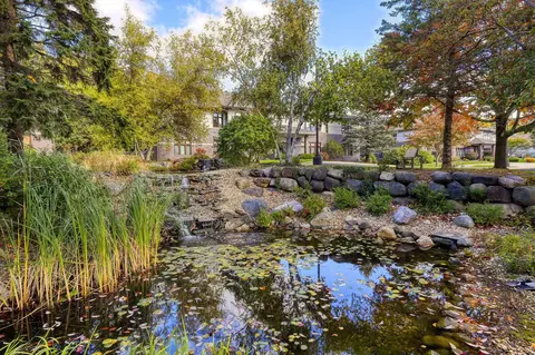 6758 Raymond Rd #212, Madison, WI 53719