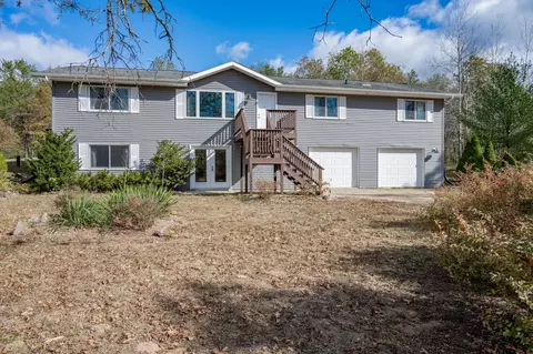w1889 Eileen Lane, Lyndon Station, WI 53944