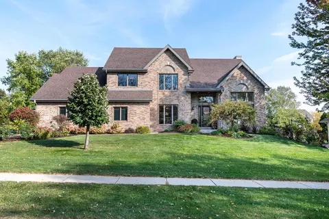1721 Shady Point Dr, Verona, WI 53593