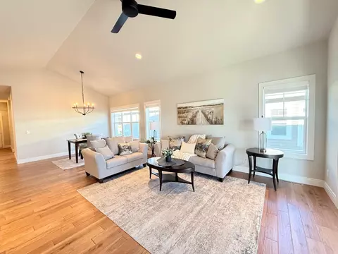 Unit 28 Bellflower Pointe Drive, Deforest, WI 53532