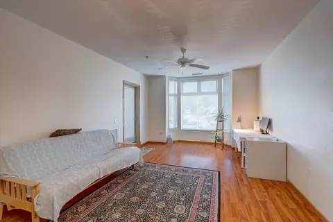 301 Harbour Town Dr #203, Madison, WI 53717
