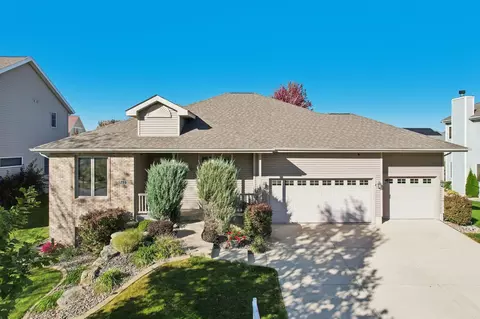 5214 Ninebark Dr, Fitchburg, WI 53711
