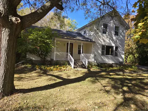 103 Martin St, Sharon, WI 53585