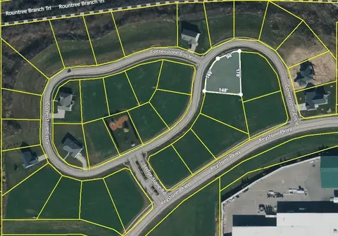 1685 Cornerstone Cir, Platteville, WI 53818