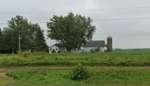 6337-6343 Highway 11, Janesville, WI 53548