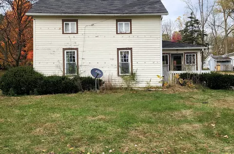 201 Holmes St, Rio, WI 53960