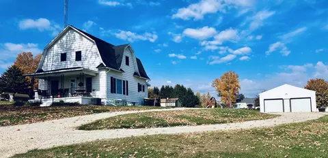 680 5th St, Fennimore, WI 53809