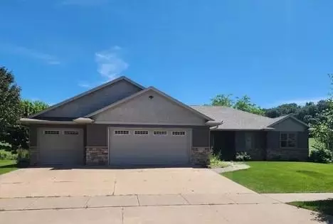 803 Granum St, Holmen, WI 54636