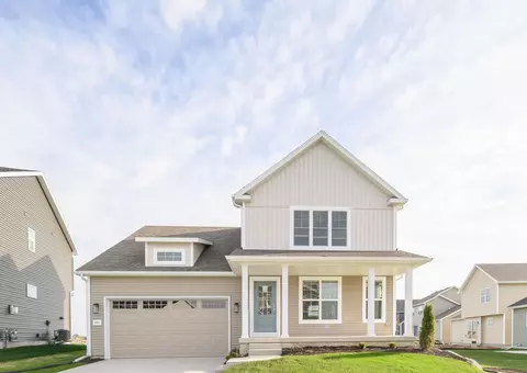 407 Crusader Pt, Waunakee, WI 53597